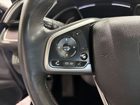 Used 2018 Honda Civic EX-L image 16