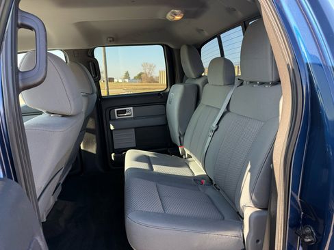 Used 2011 Ford F150 XLT w/ XLT Chrome Pkg image 19