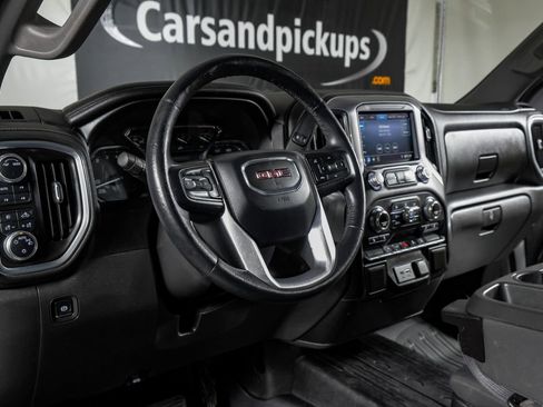 Used 2021 GMC Sierra 1500 Elevation w/ X31 Off-Road Package AWD/4WD image 15