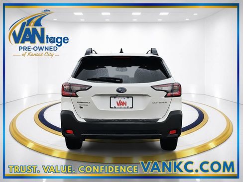 Certified 2023 Subaru Outback Premium image 7
