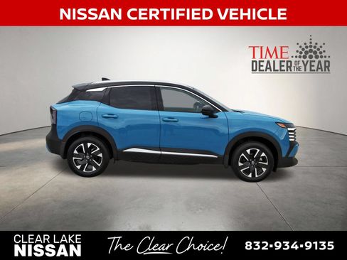 Certified 2025 Nissan Kicks SR AWD/4WD image 9