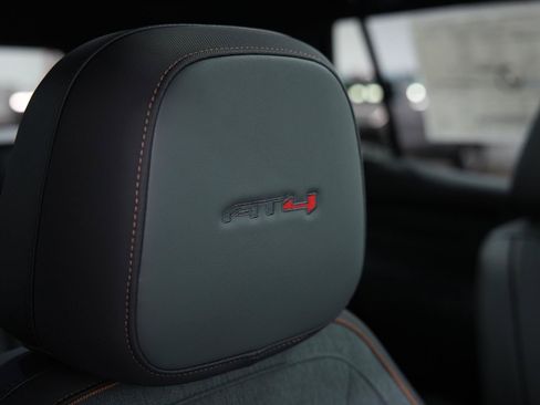 New 2026 GMC Terrain AT4 w/ Convenience Package III AWD/4WD image 21