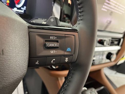New 2026 Nissan Pathfinder Platinum AWD/4WD image 22