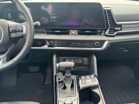Used 2023 Kia Sportage X-Line w/ X-Line Premium Package AWD/4WD image 17