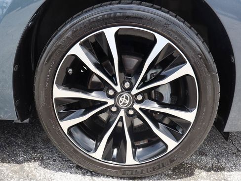 Used 2019 Toyota Corolla SE FWD image 24