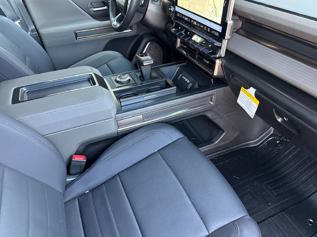 Used 2025 GMC Hummer EV 3X w/ Extreme Off-Road Package AWD/4WD image 16