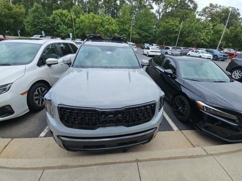 Used 2025 Kia Telluride EX X-Line AWD/4WD image 5