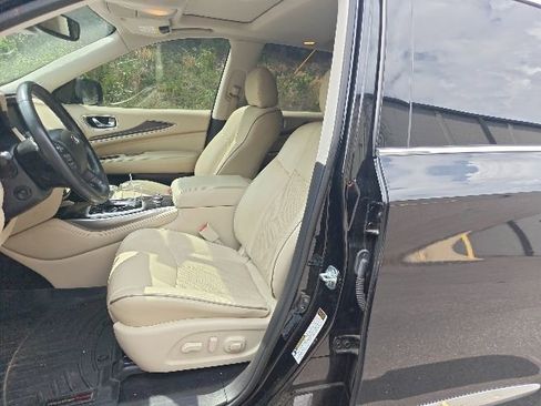 Used 2019 INFINITI QX60 Luxe w/ Essential Package FWD image 10