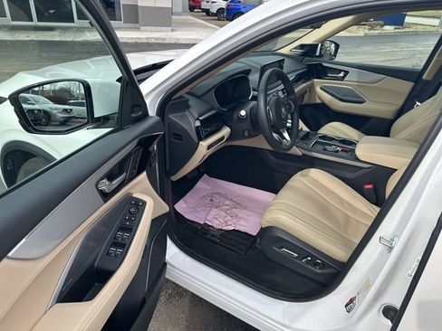 Used 2026 Acura MDX w/ Technology Package image 15