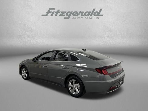 Used 2020 Hyundai Sonata SE FWD image 3