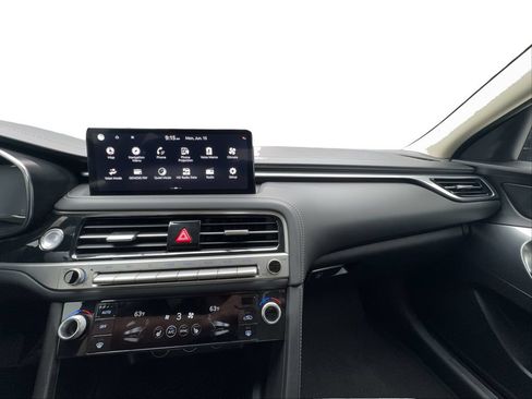 Used 2026 Genesis G70 2.5T RWD image 44