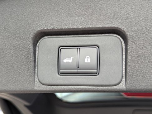 New 2026 Nissan Rogue SV FWD image 11