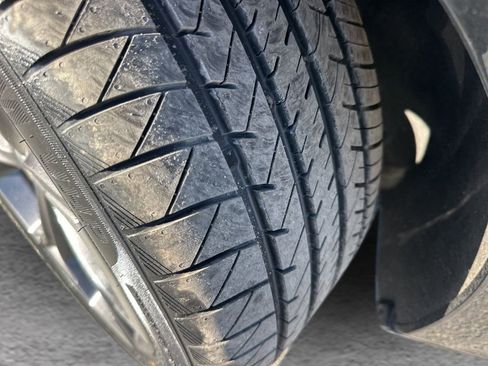 Used 2024 Chevrolet Malibu LT image 31