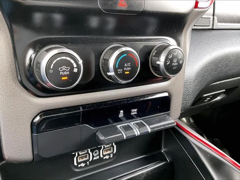 Used 2021 RAM 1500 Rebel image 34
