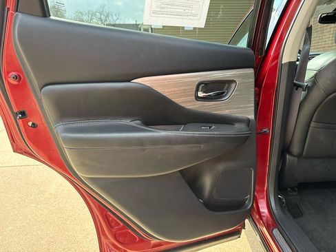 Used 2015 Nissan Murano SL w/ Cargo Package image 15