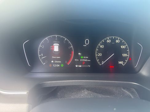 Used 2025 Honda Pilot EX-L image 4