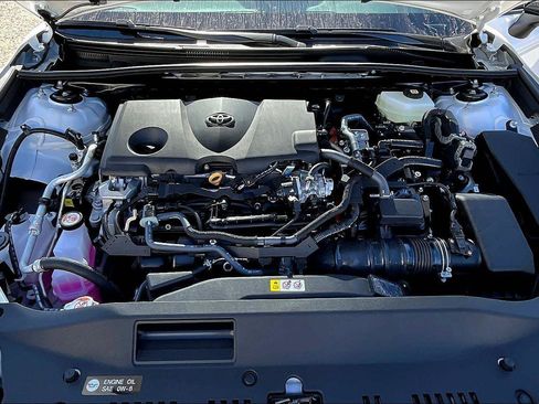 New 2026 Toyota Camry Hybrid image 10