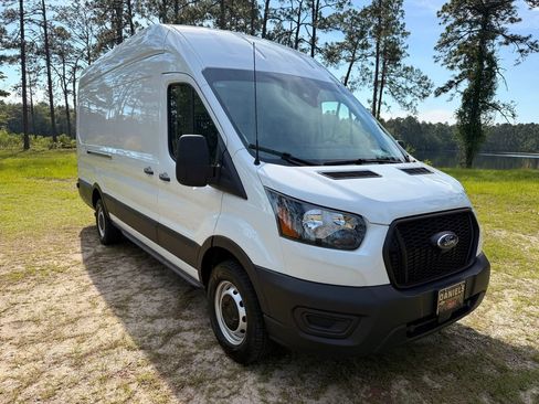 Used 2024 Ford Transit 250 148 High Roof Extended w/ Load Area Protection Package RWD image 7