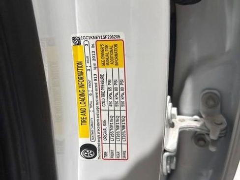 Used 2025 Chevrolet Silverado 2500 LT w/ Convenience Package image 40