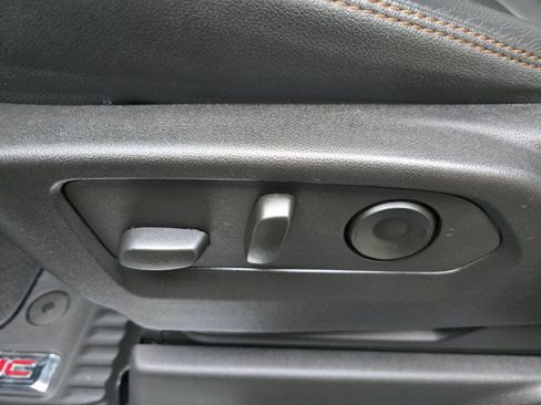 Used 2022 GMC Sierra 1500 AT4 w/ AT4 Premium Package image 34