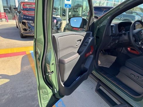 New 2026 Nissan Frontier PRO-4X image 8