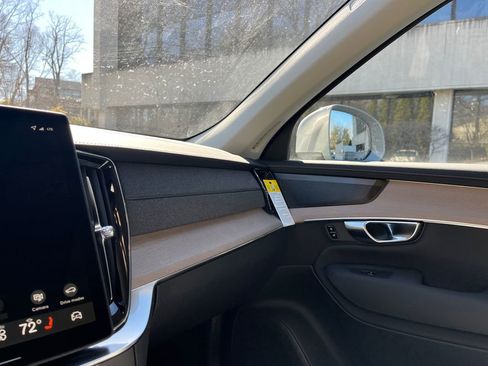 New 2026 Volvo XC90 B6 Plus w/ Protection Package Premier image 19