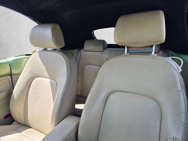 Used 2005 Volkswagen Beetle GLS FWD image 11