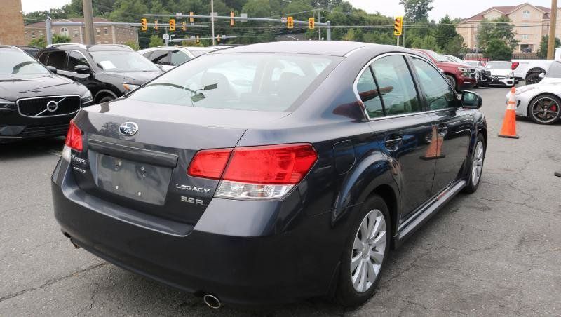 Used 2010 Subaru Legacy 3.6R Limited AWD/4WD image 6