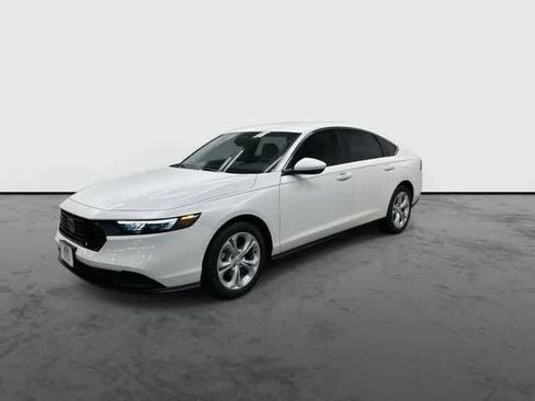 New 2025 Honda Accord LX image 8