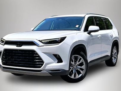 Used 2024 Toyota Grand Highlander FWD