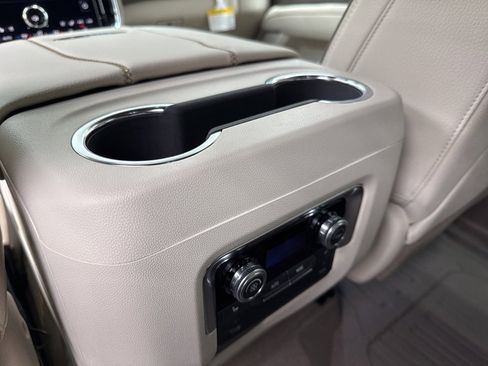 New 2026 GMC Yukon XL Denali image 22