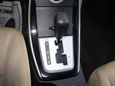 Used 2011 Hyundai Elantra GLS w/ Preferred Equipment Pkg 3 FWD image 8
