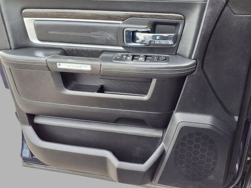 Used 2018 RAM 2500 Limited AWD/4WD image 19