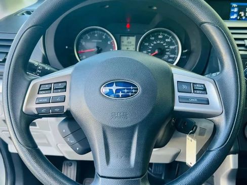 Used 2015 Subaru Forester 2.5i Premium AWD/4WD image 12