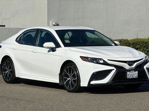 Certified 2023 Toyota Camry SE FWD image 5