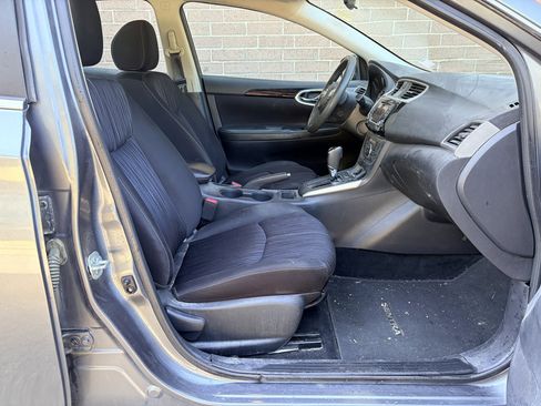 Used 2018 Nissan Sentra SV FWD image 17
