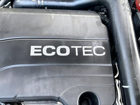 Used 2022 GMC Terrain SLE w/ Driver Convenience Package image 33