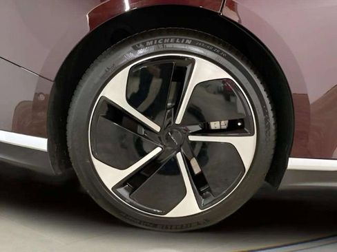 Used 2024 Lucid Air Touring image 94