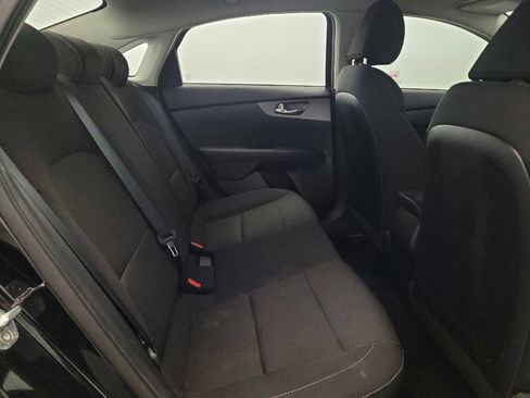 Used 2019 Kia Forte LXS FWD image 19