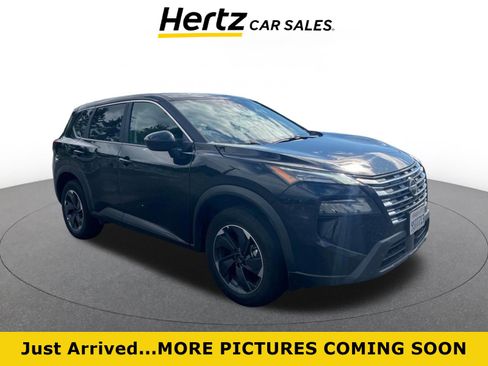 Used 2025 Nissan Rogue SV FWD image 1