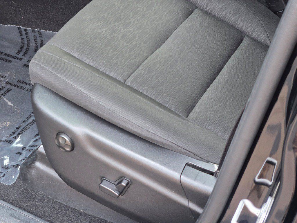 Used 2025 Dodge Durango GT AWD/4WD image 24