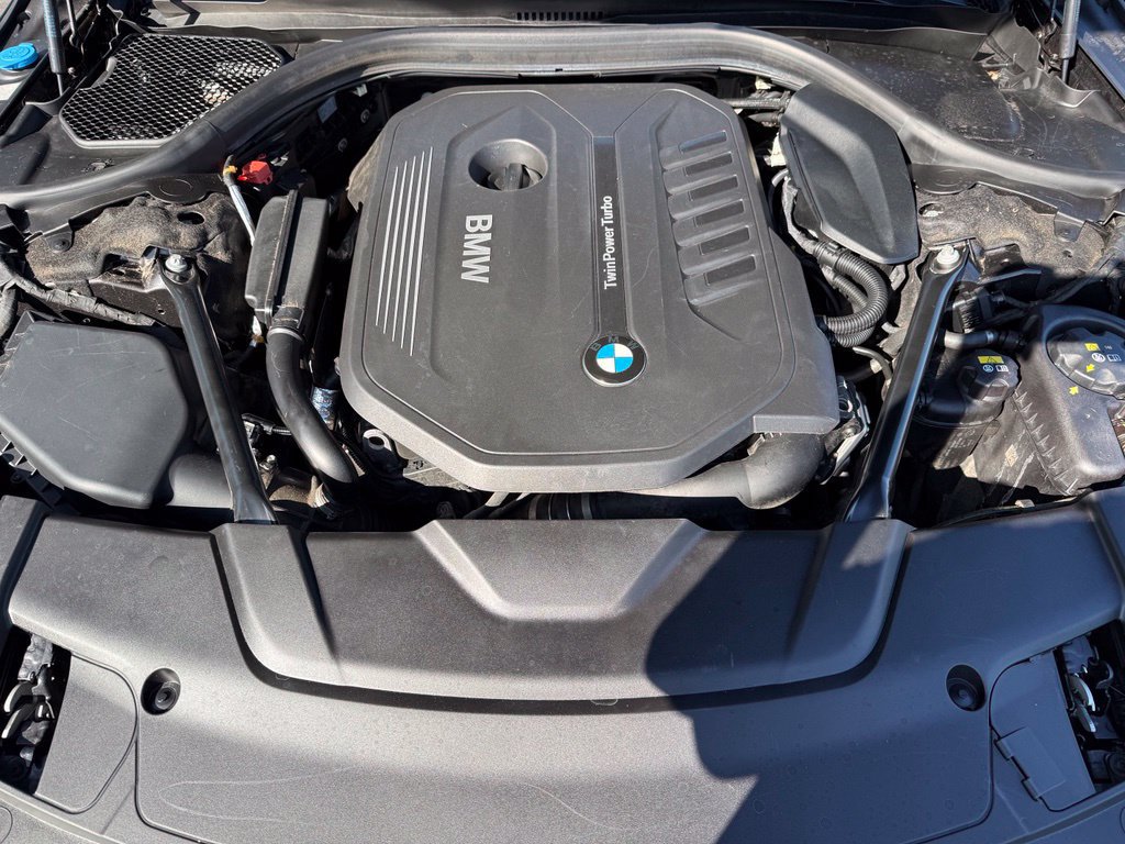 Used 2016 BMW 740i RWD image 10