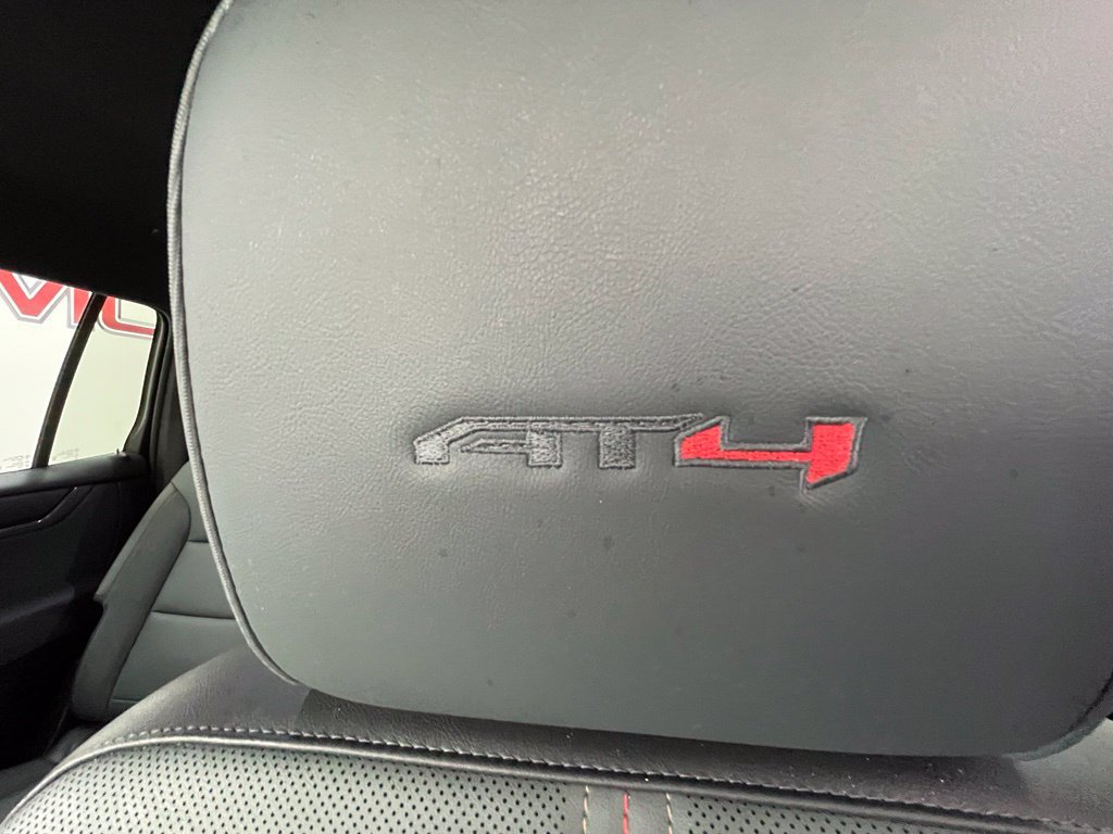 Used 2024 GMC Acadia AT4 AWD/4WD image 19