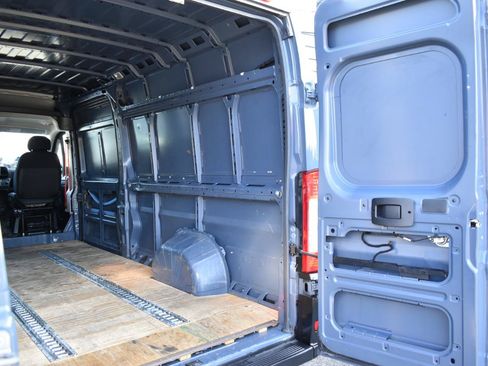 Used 2022 RAM ProMaster 3500 w/ Fleet Safety Group (AWQ) FWD image 33