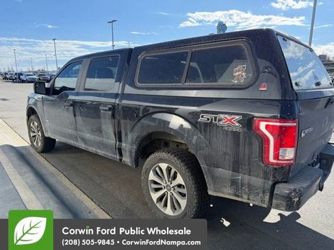 Used 2017 Ford F150 XL w/ Equipment Group 101A Mid image 9