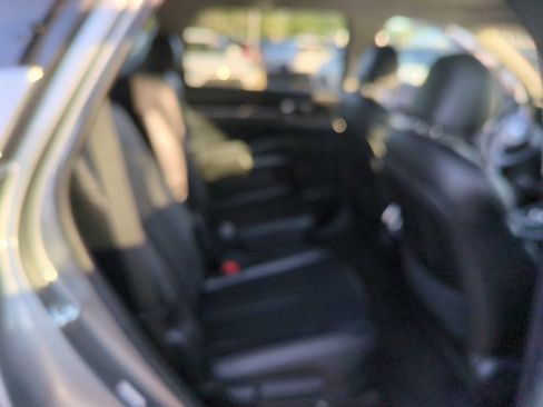 Used 2021 Kia Sorento EX FWD image 20