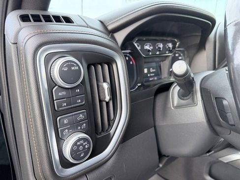Used 2020 GMC Sierra 1500 AT4 w/ Off-Road Performance Package image 21
