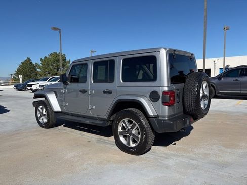 Used 2020 Jeep Wrangler Unlimited Sahara image 7