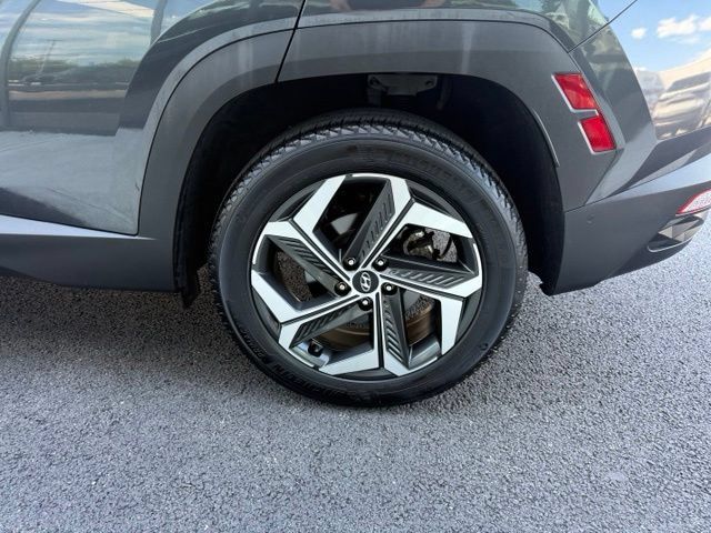 Used 2024 Hyundai Tucson Limited AWD/4WD image 9