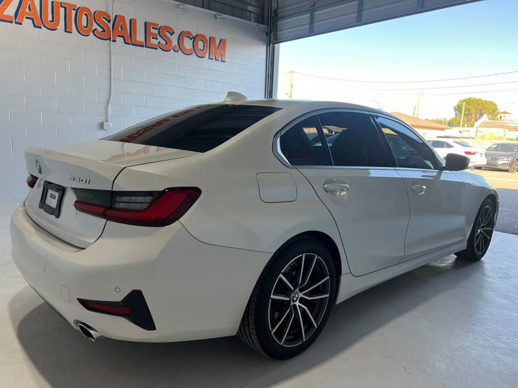 Used 2019 BMW 330i Sedan w/ Convenience Package RWD image 5